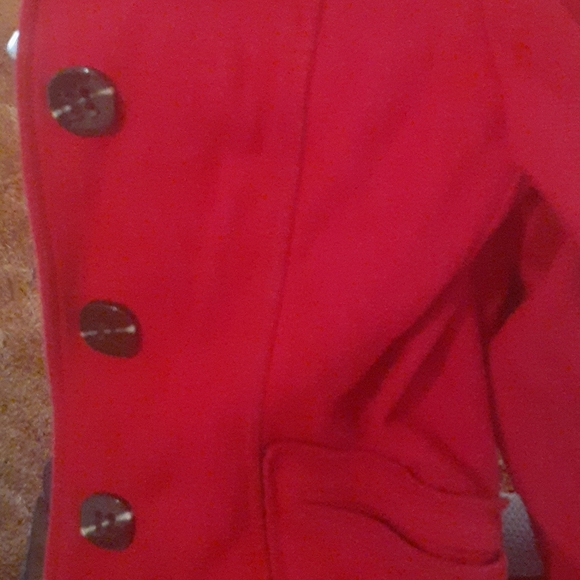 Coat - Picture 3 of 4